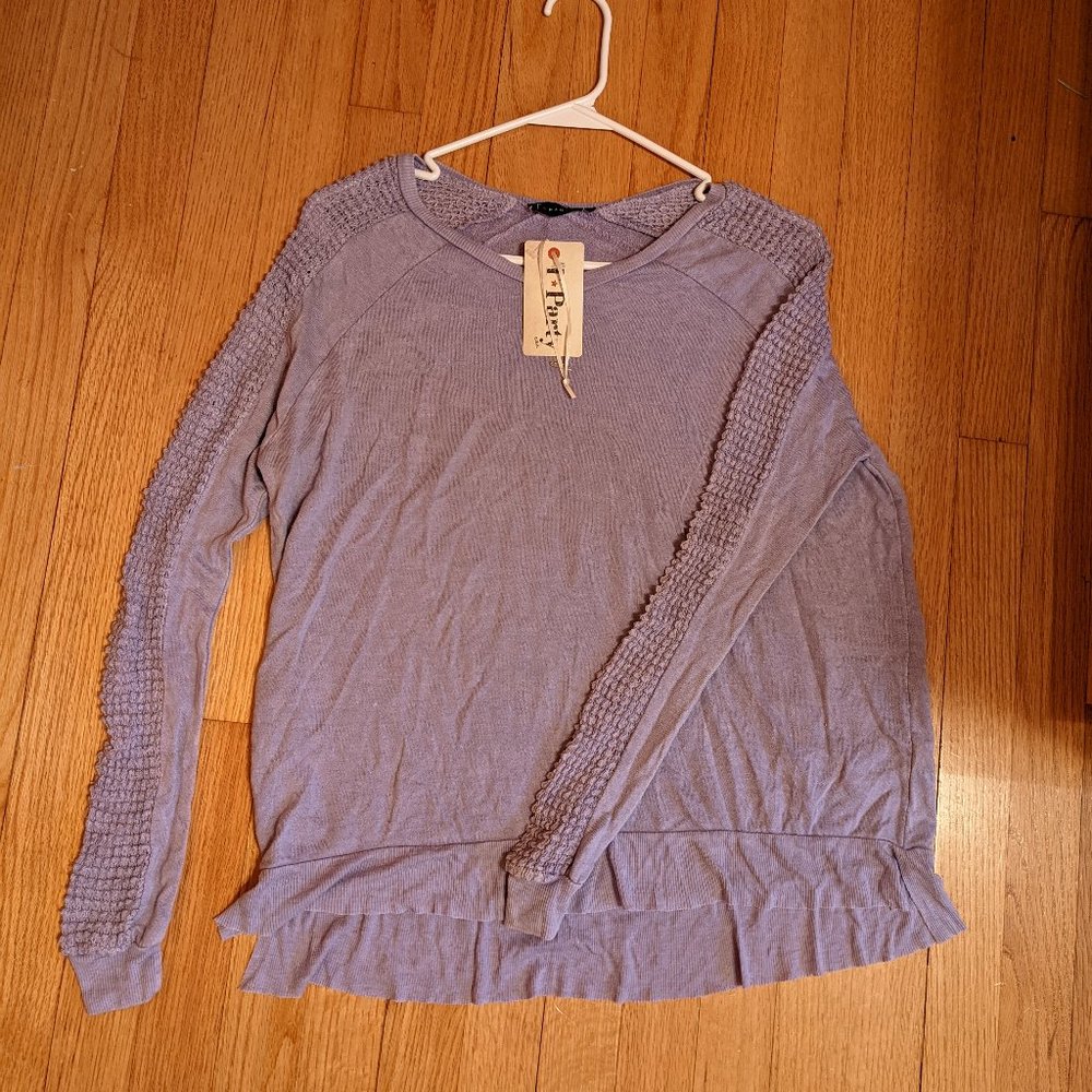 Popcorn detail long sleeve top